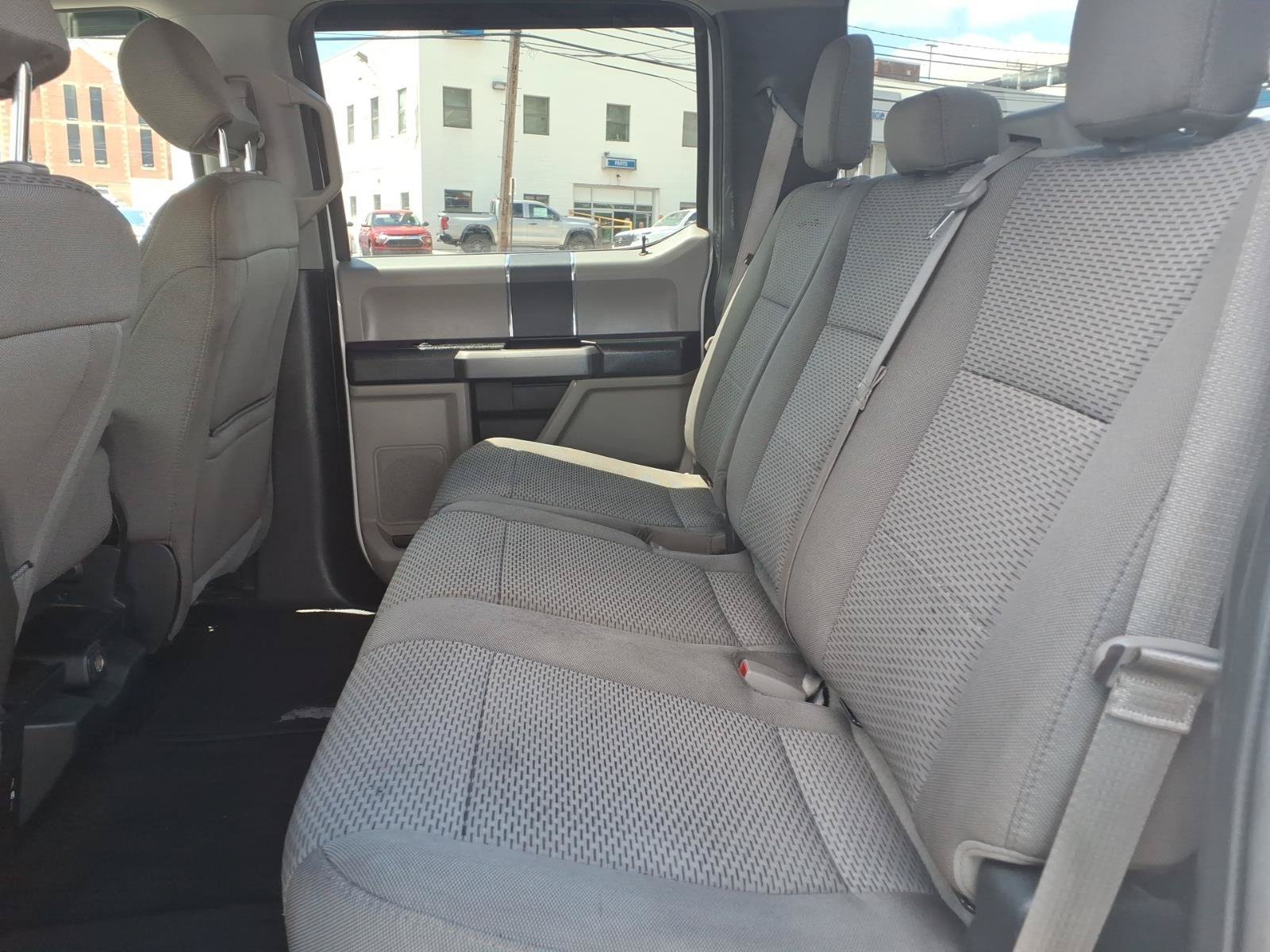 Used 2020 Oxford White Ford XLT image 14