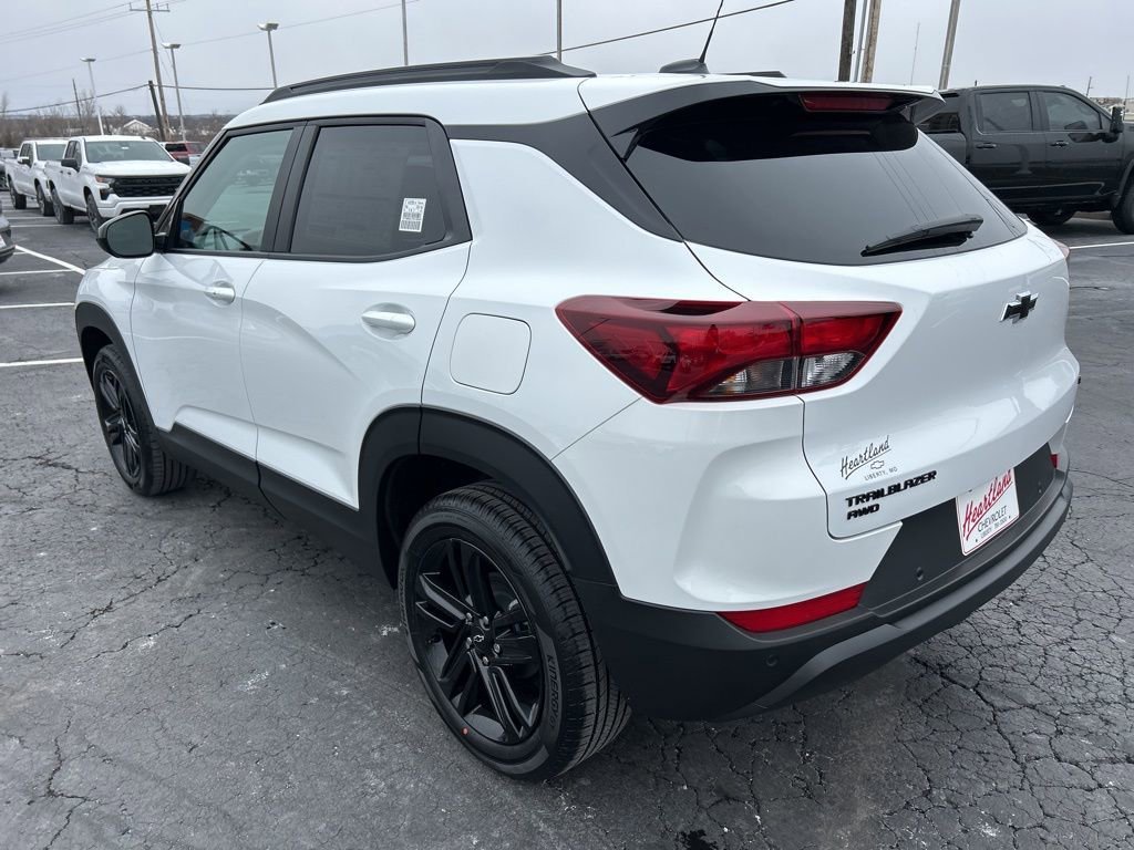 New 2026 Summit White Chevrolet LT image 7