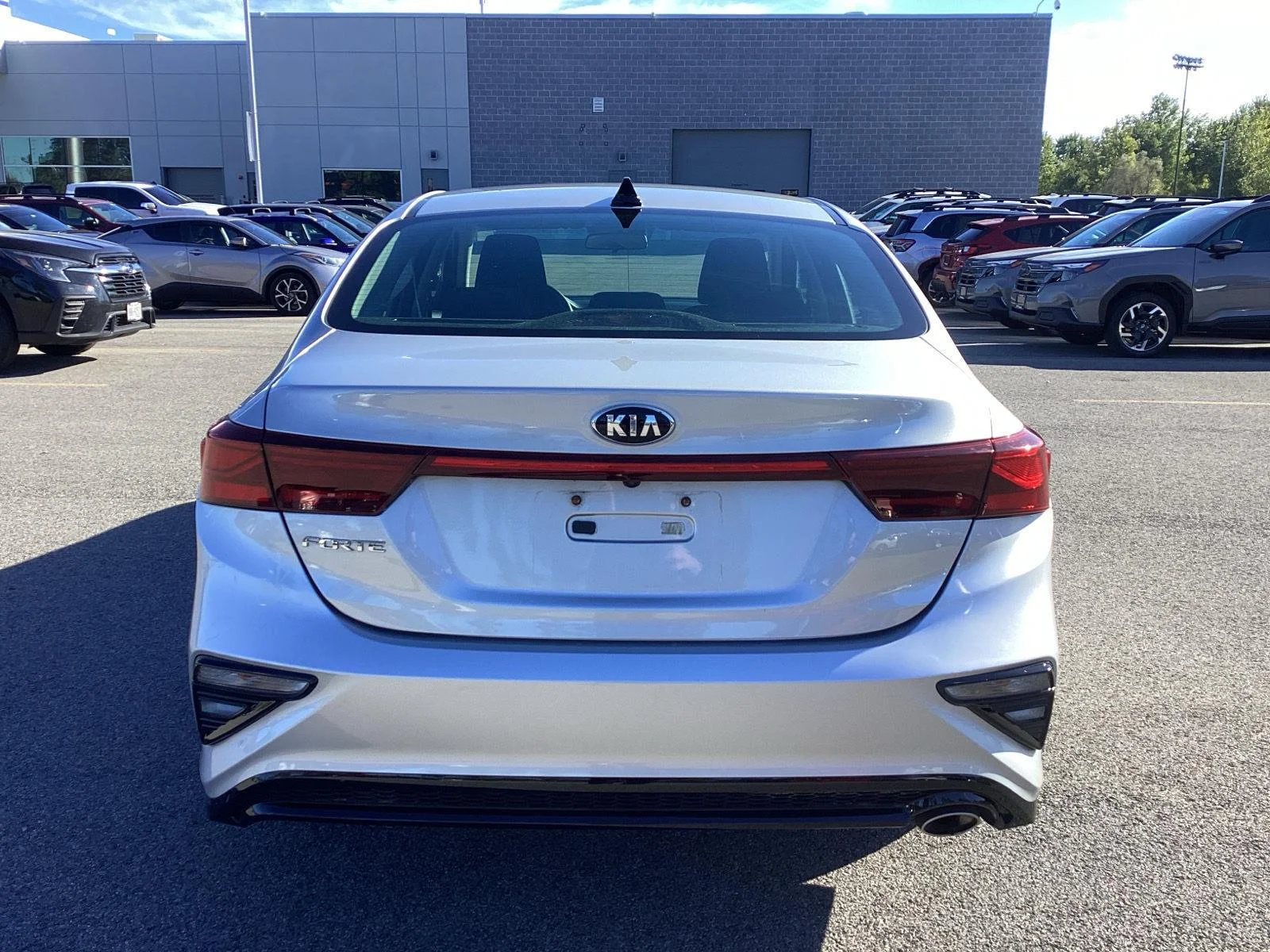Used 2020 Silky Silver Kia LXS image 6