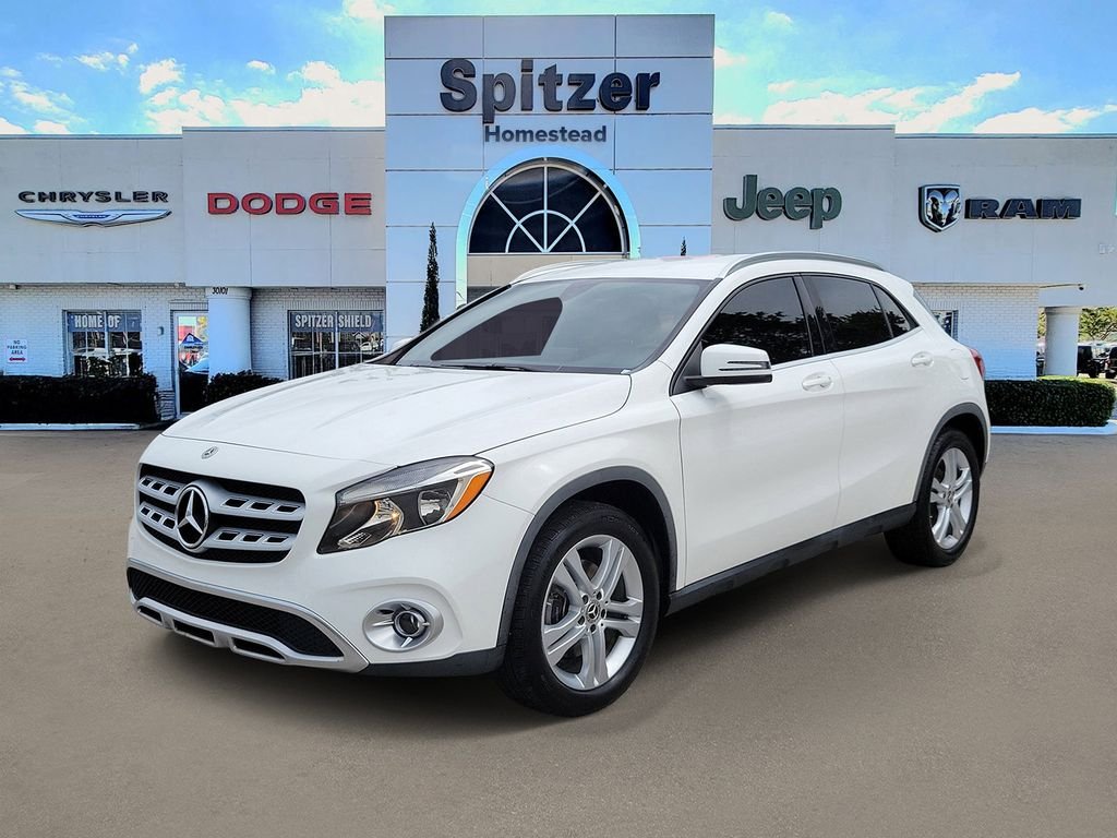 Used 2020 White Mercedes-Benz GLA 250 image 4