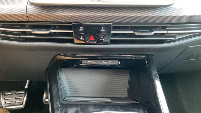 New 2026 Black Volkswagen SE image 16