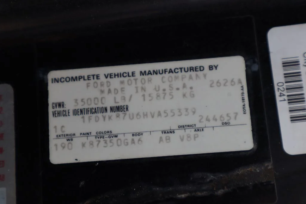 Used 1987  Ford F8000 image 32
