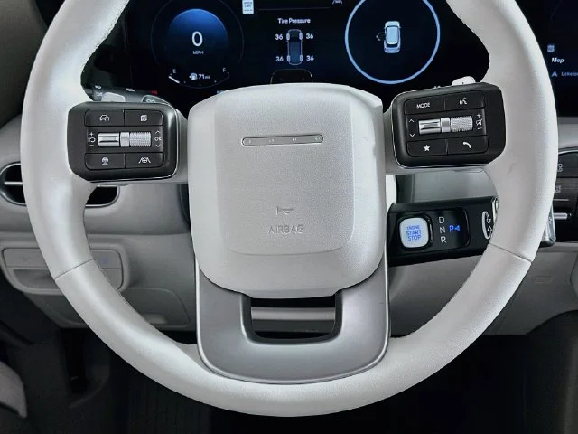 New 2027 Black Hyundai SEL image 15