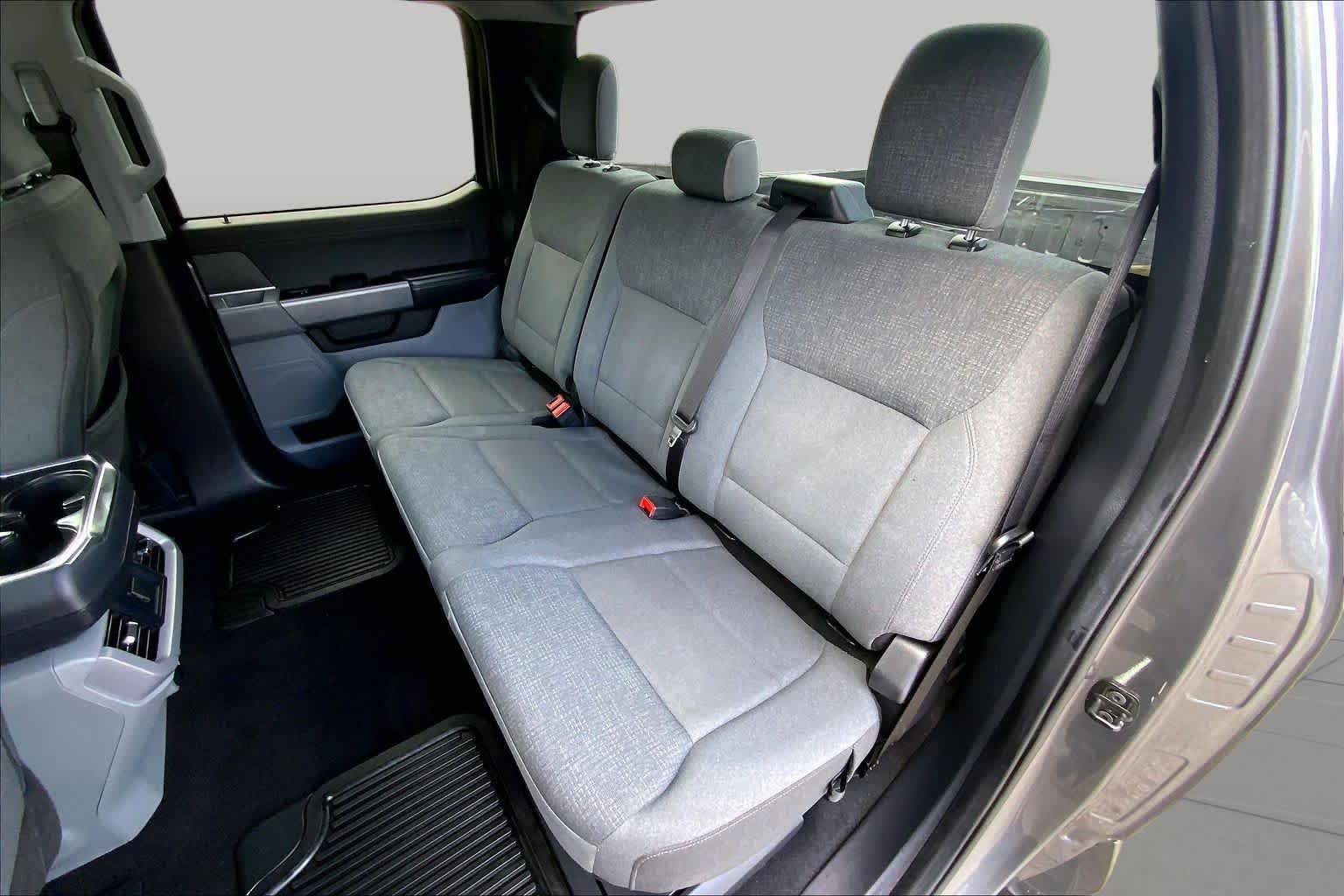 Used 2024 Carbonized Gray Ford XLT image 34