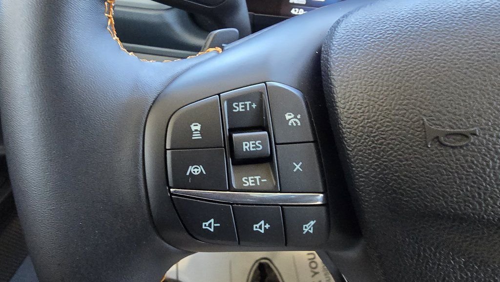 New 2025 White Ford Tremor image 18