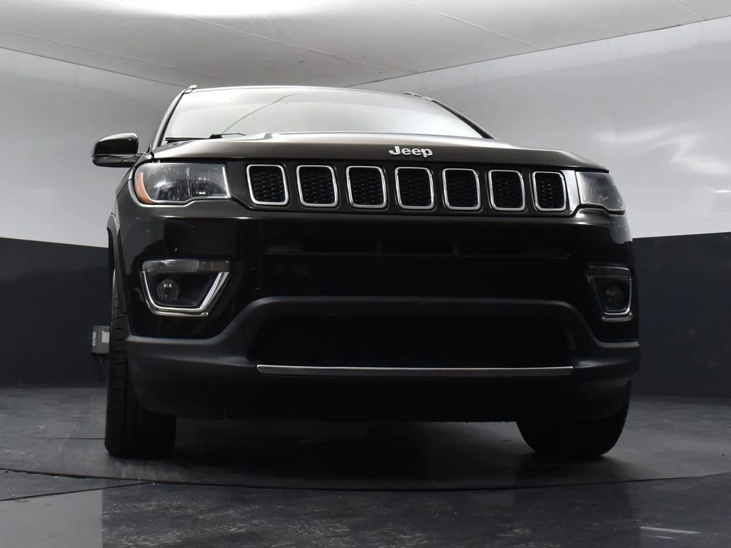 Used 2020 Black Jeep Limited image 31