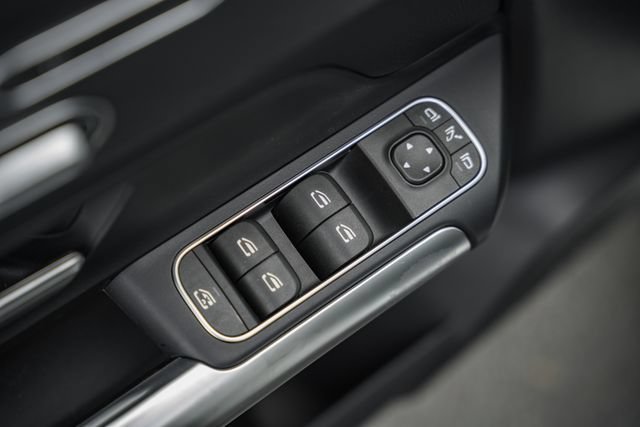 New 2026 Polar White Mercedes-Benz GLA 250 image 85