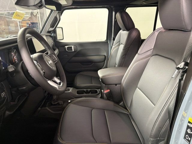 New 2026 Gray Jeep Sahara image 20