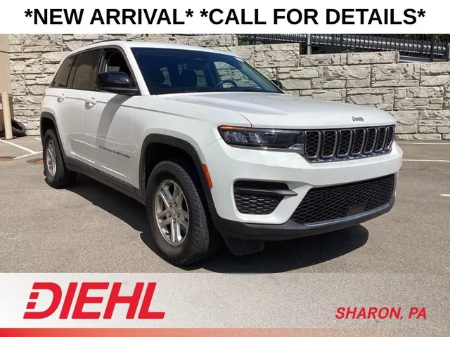 2022 Jeep Grand Cherokee Laredo