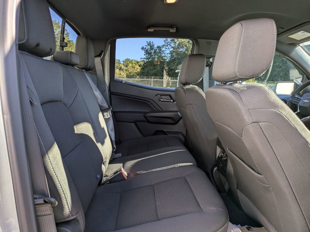 New 2026 Sterling Gray Metallic Chevrolet LT image 27