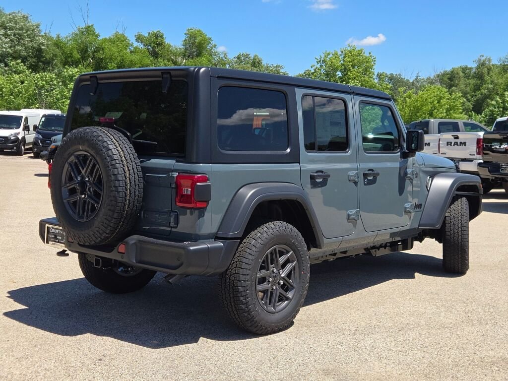 New 2026 Anvil Clear-Coat Exterior Paint Jeep Sport S image 11