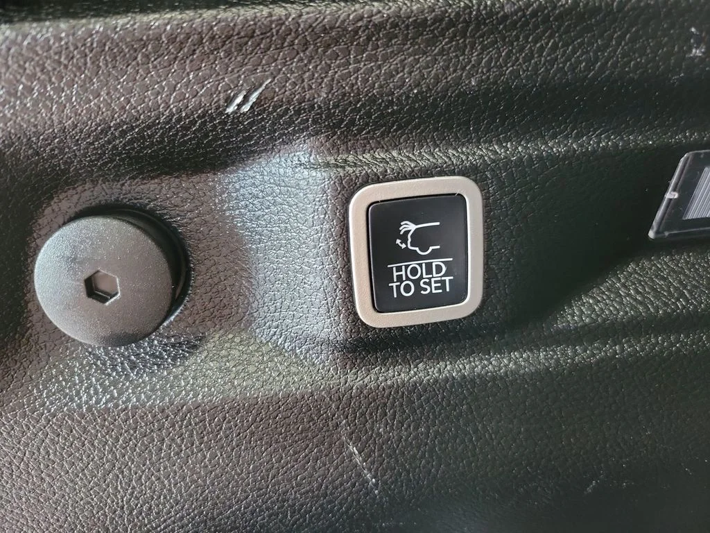 Used 2021 Red Jeep Limited image 10