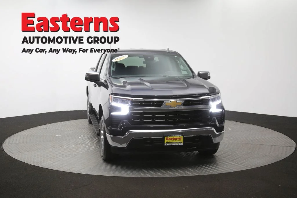 Used 2022 Gray Chevrolet LT image 51