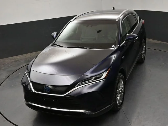 Certified Used 2021  Toyota Limited image 26