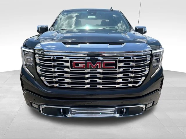 2026 GMC Sierra 1500 Denali - Photo 2