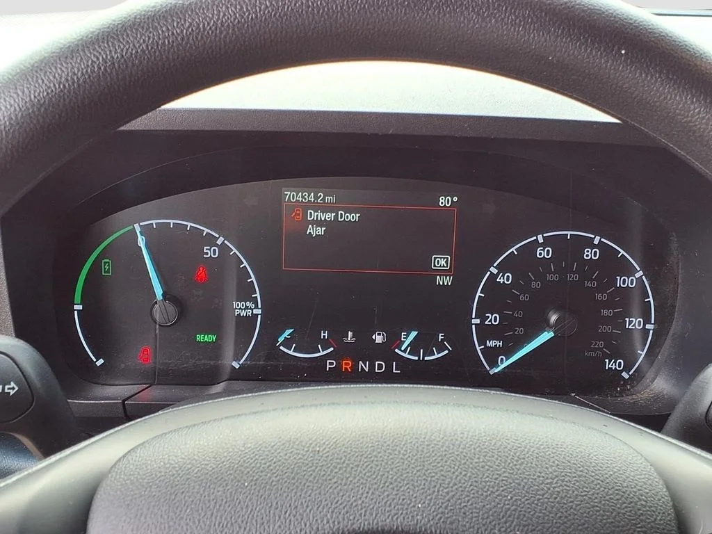 Used 2024 White Ford XLT image 17