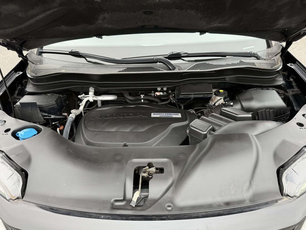 Used 2021 Black Honda Black Edition image 13