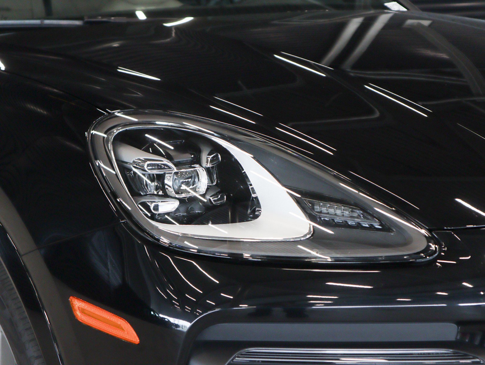 Used 2023 Chromite Black Metallic Porsche S image 25