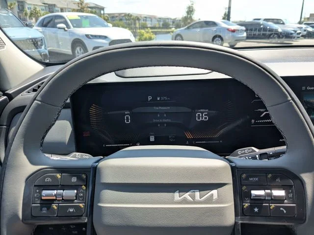 New 2027 Snow White Pearl Kia EX image 30