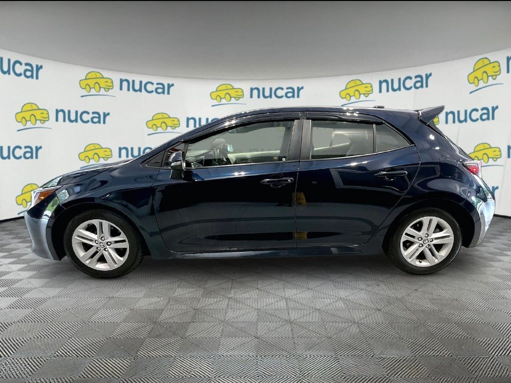 Used 2019 Blue Toyota SE image 4