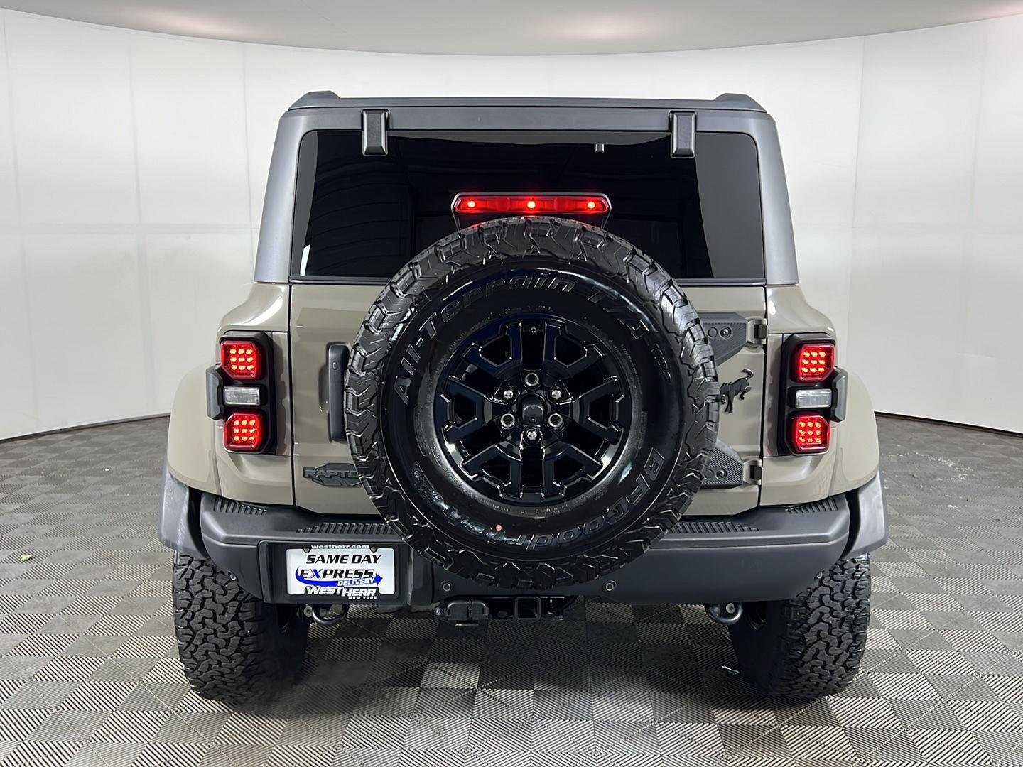 Used 2025 Marsh Gray Ford Raptor image 4