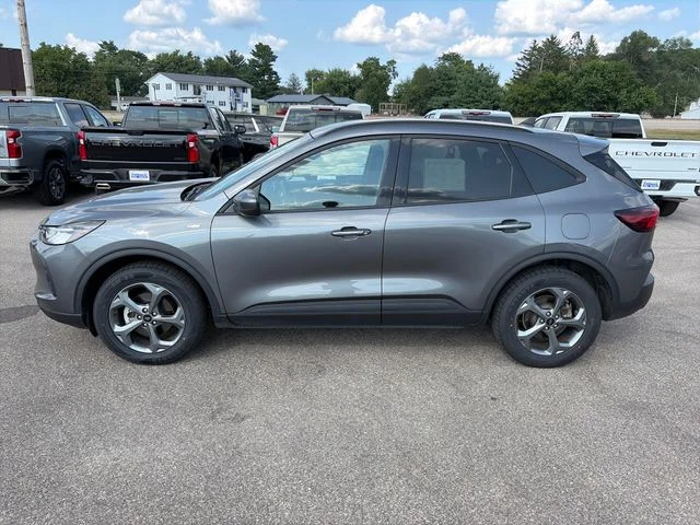 Used 2025 Gray Metallic Ford ST-Line Select image 2