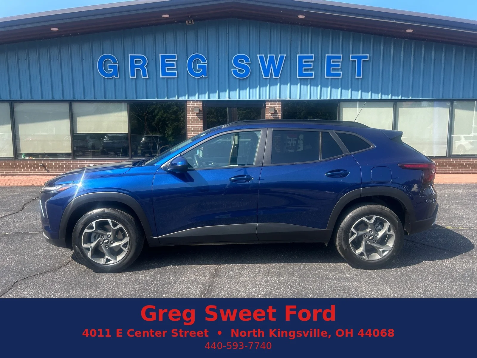 Used 2024 Blue Chevrolet LT image 1