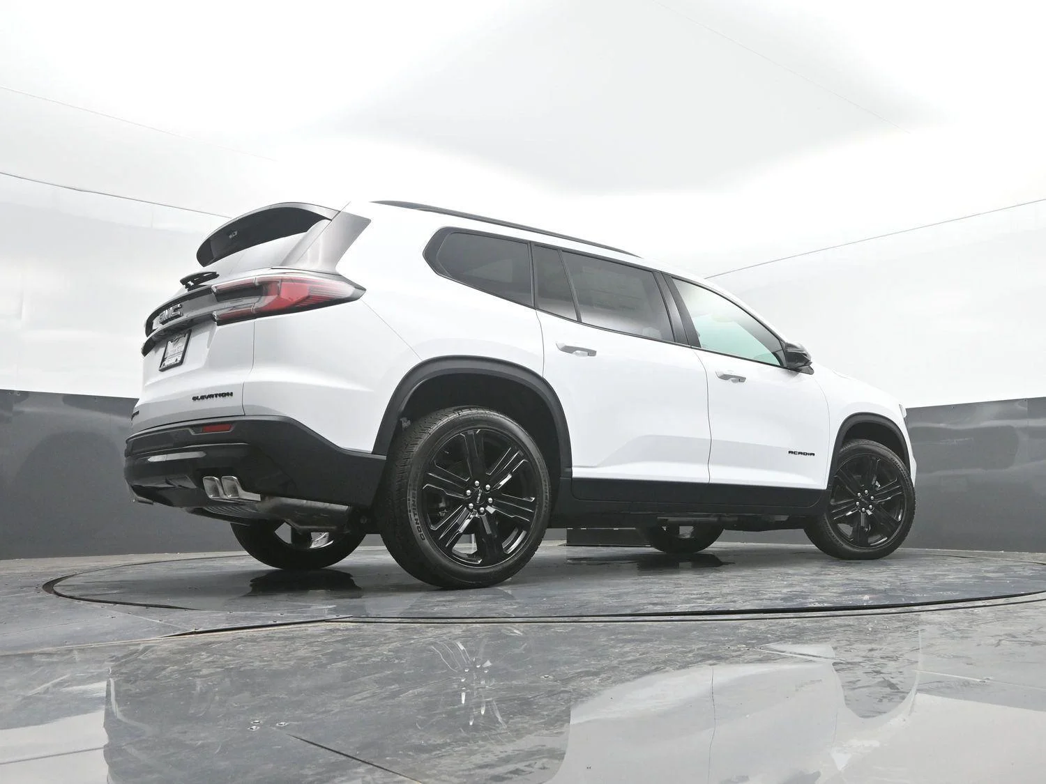 New 2026 Summit White GMC Elevation image 38