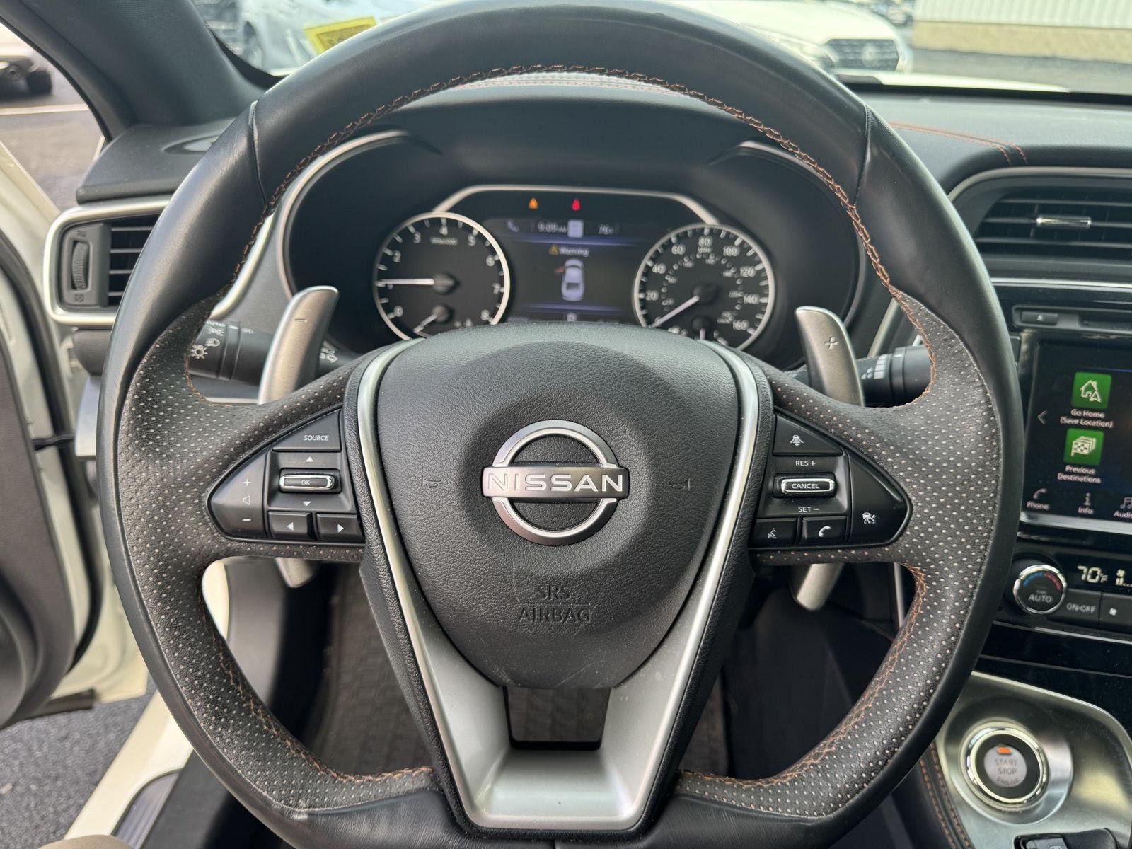 Used 2023 Pearl White Tricoat Nissan SR image 8