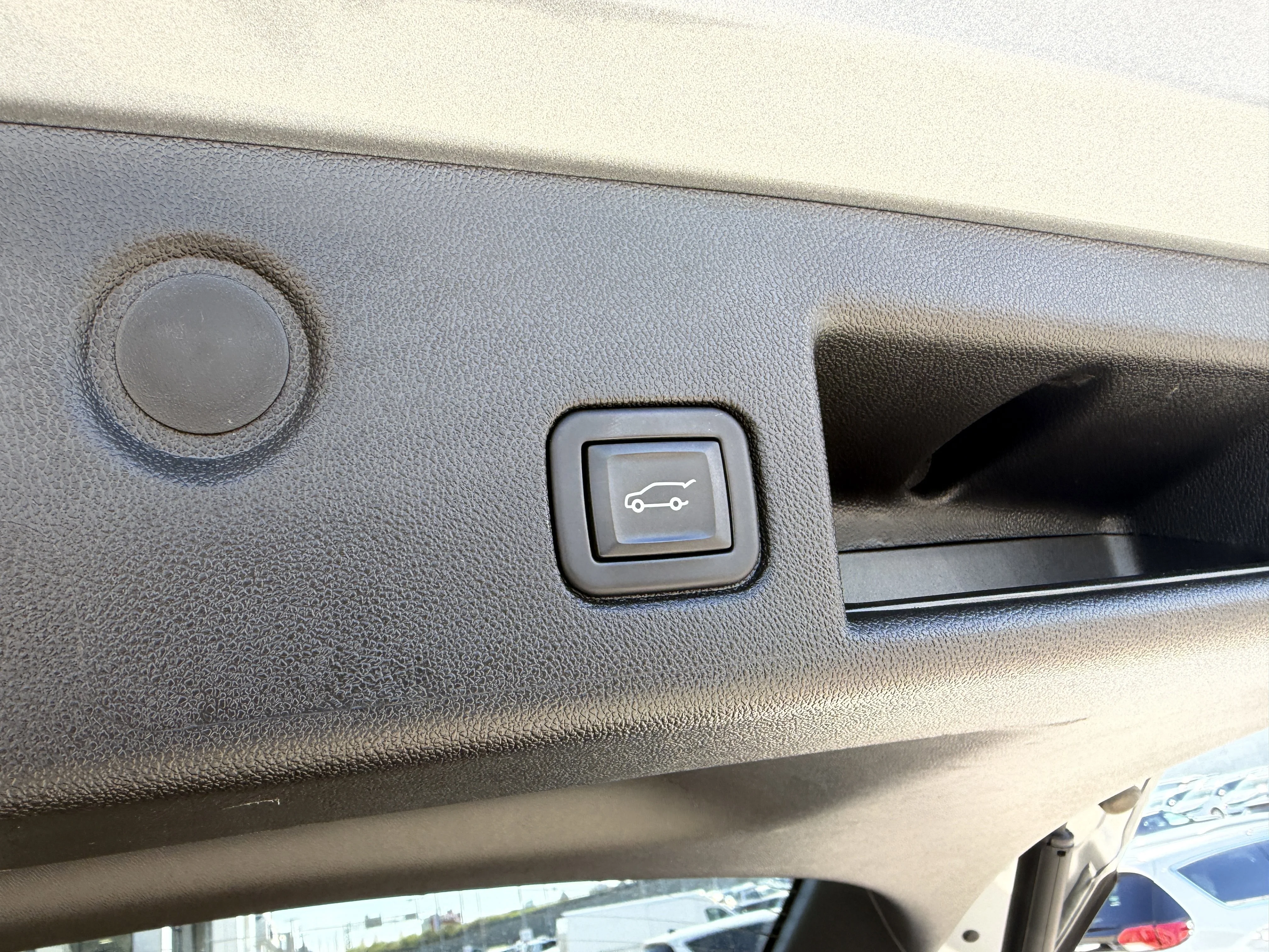 Used 2023 Sterling Gray Metallic Chevrolet Premier image 13