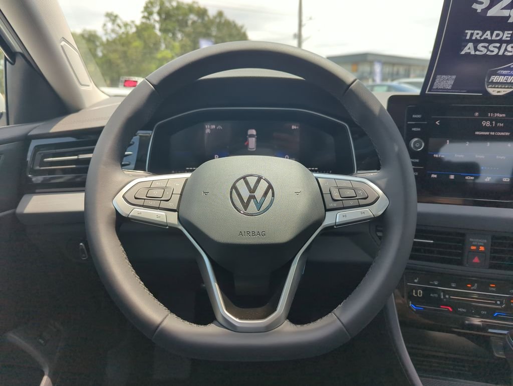 New 2026 White Volkswagen 1.5T SE image 17