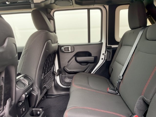 Used 2022 White Jeep Unlimited Rubicon image 28