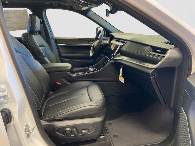 New 2026 White Jeep Limited image 16