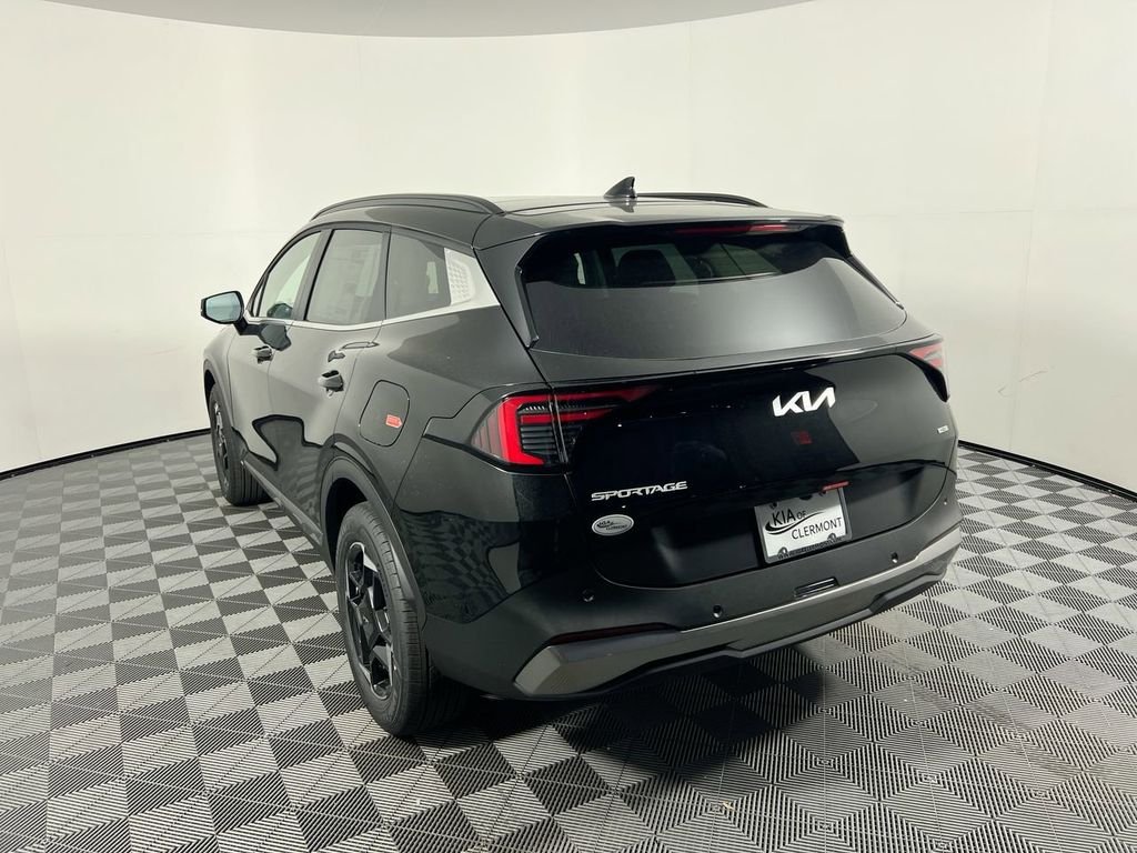 New 2026 Fusion Black Kia EX image 5