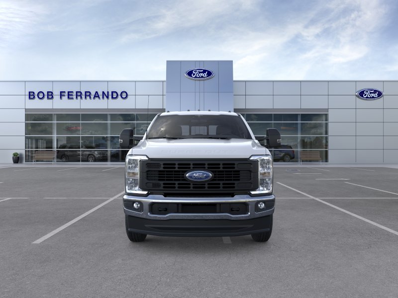 New 2026 Oxford White Ford F-250® XL image 18