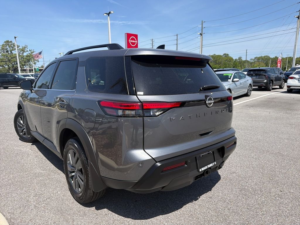 New 2026 Nissan Pathfinder SV 4D Sport Utility