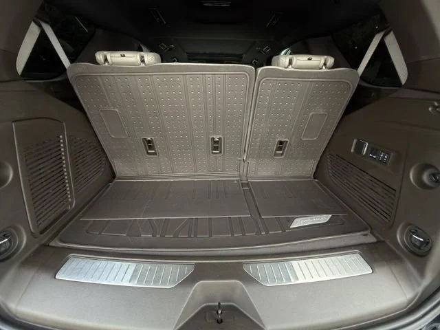 2025 Chevrolet Tahoe Z71 - Photo 33