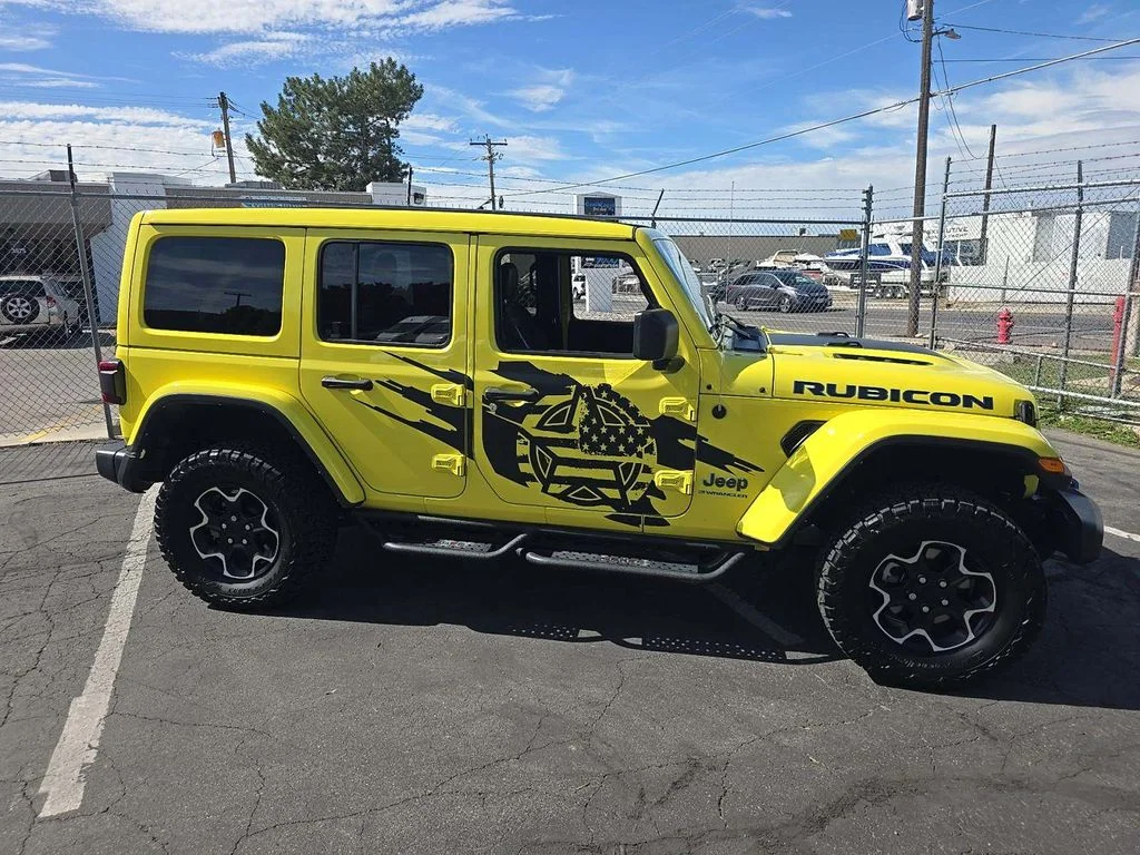Used 2023  Jeep Rubicon 4xe image 3