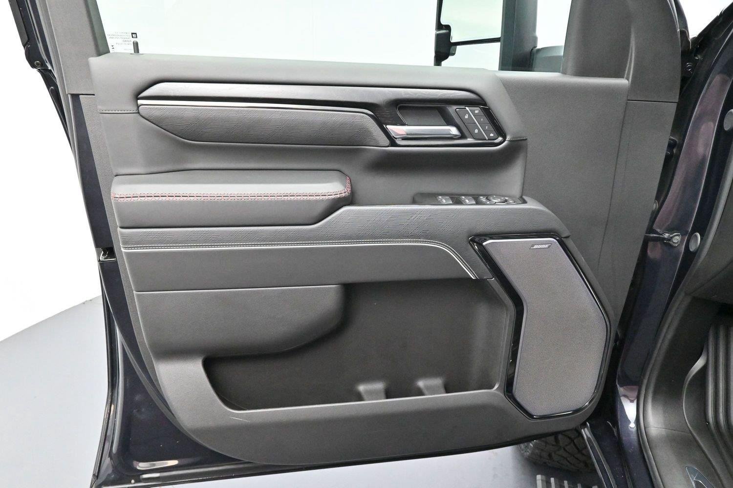 Used 2026 Titanium Rush Metallic GMC AT4X image 10