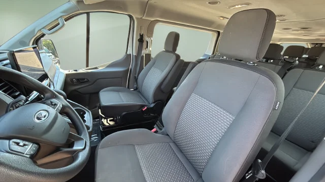 Used 2025  Ford XL image 20