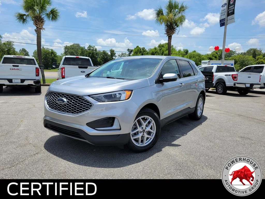 Used 2024 Silver Ford SEL image 1