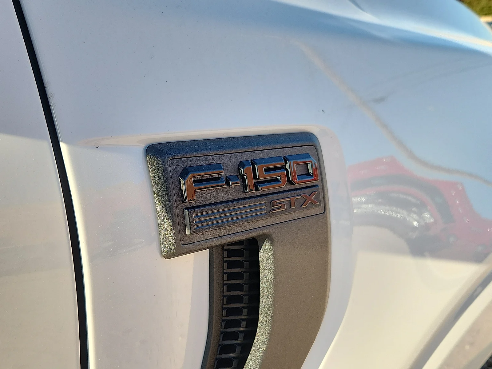 New 2026 Oxford White Ford STX image 10