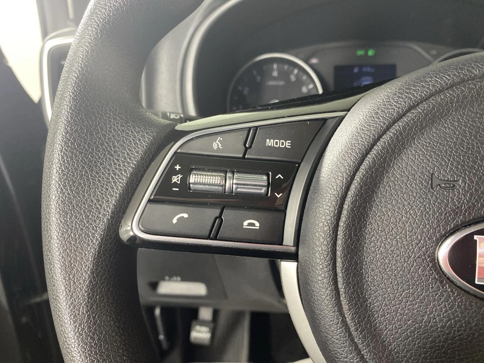 Used 2020 Black Cherry Kia LX image 16