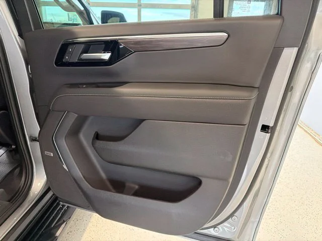 New 2027 Sterling Gray Metallic Chevrolet Premier image 51