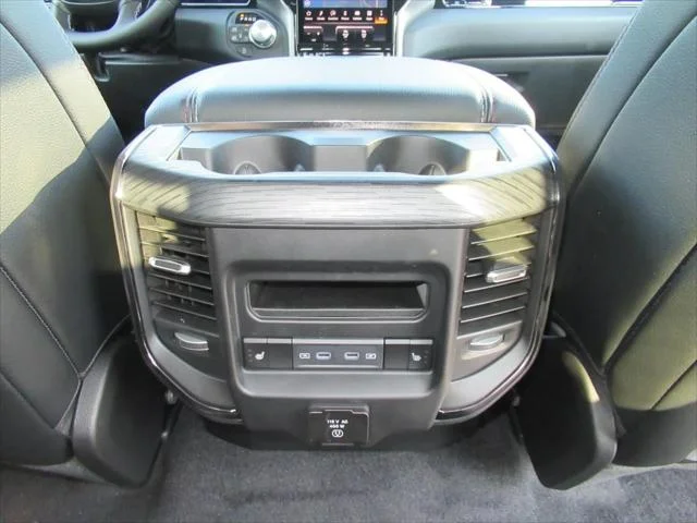 New 2026 Molten Red Pearl-Coat Exterior Paint RAM LARAMIE image 35