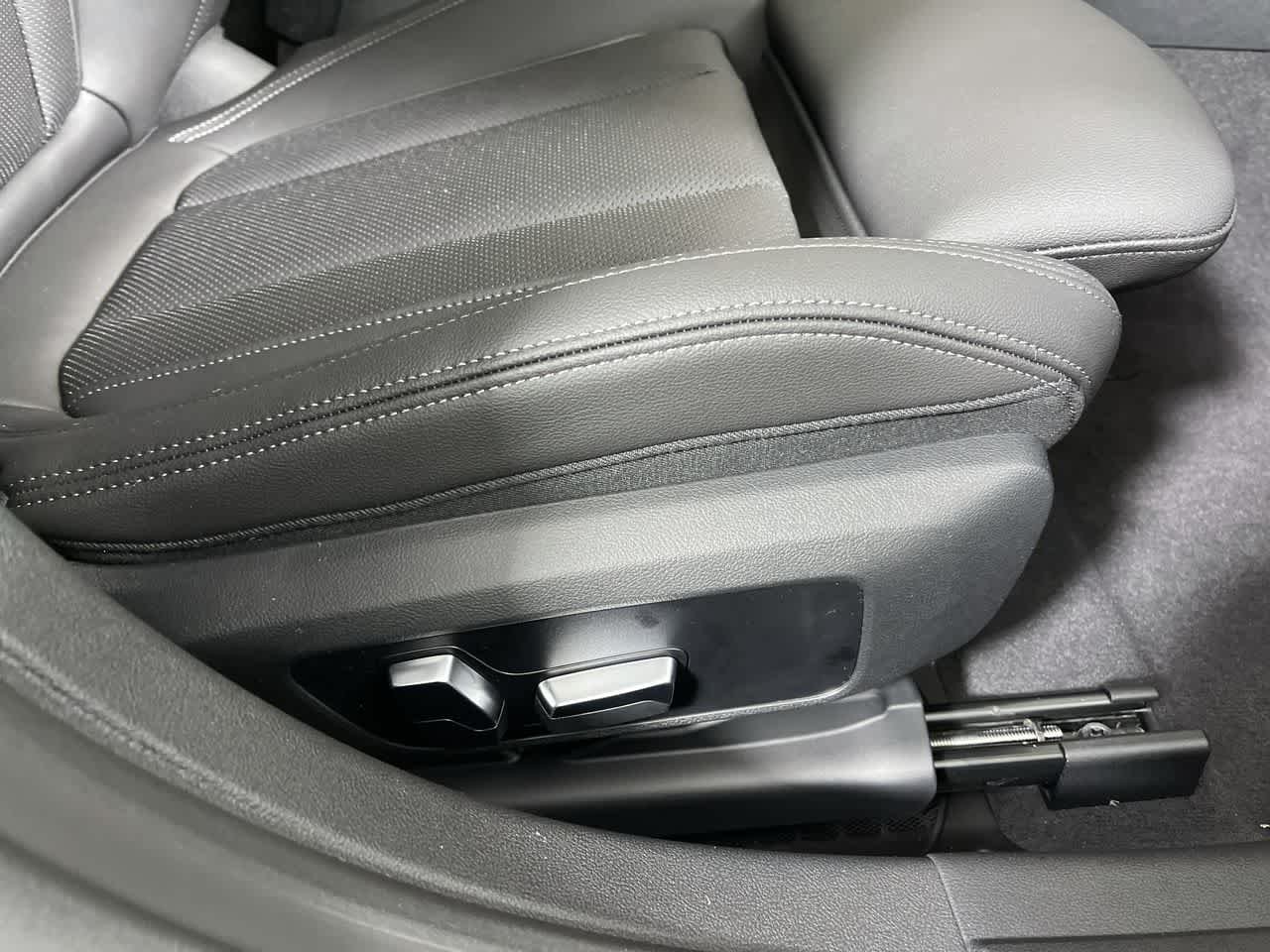 Used 2023 Alpine White BMW 430i xDrive image 16