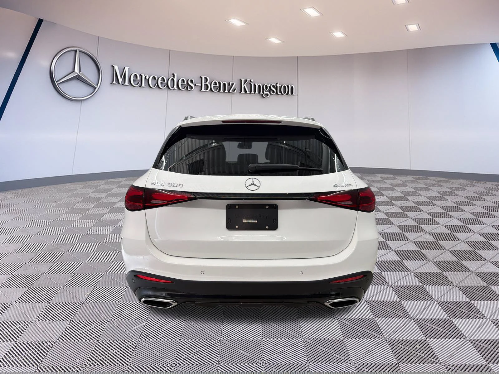New 2027 White Mercedes-Benz GLC 300 image 6