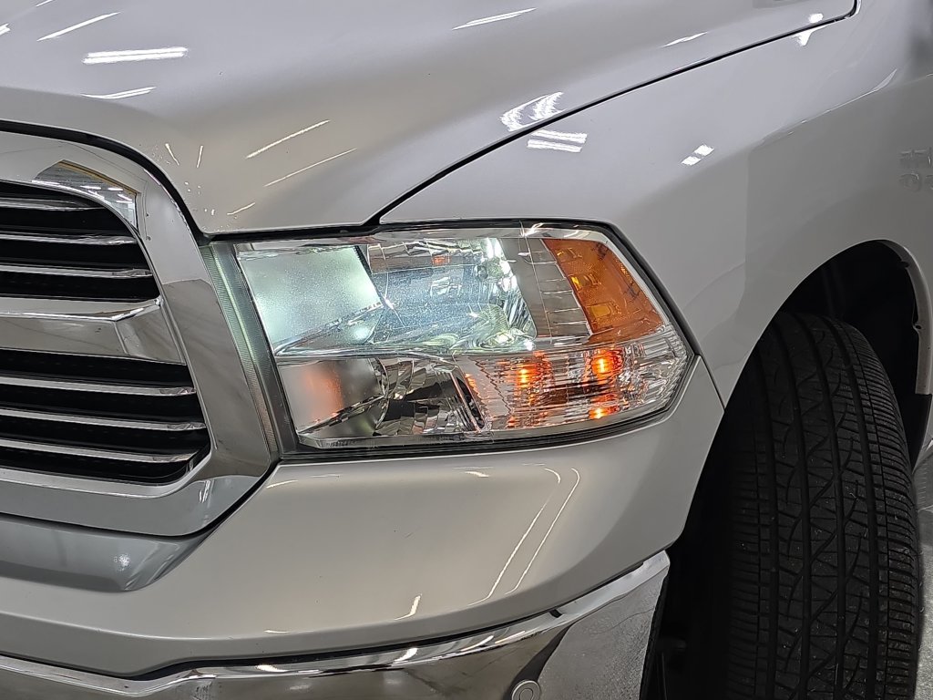 Used 2017 Bright Silver Clearcoat Metallic Ram Big Horn image 30