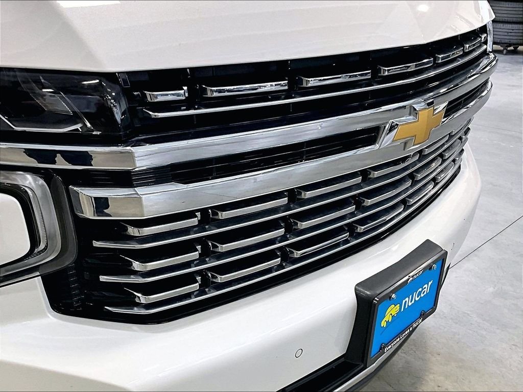 Used 2023 Beige Chevrolet Premier image 33