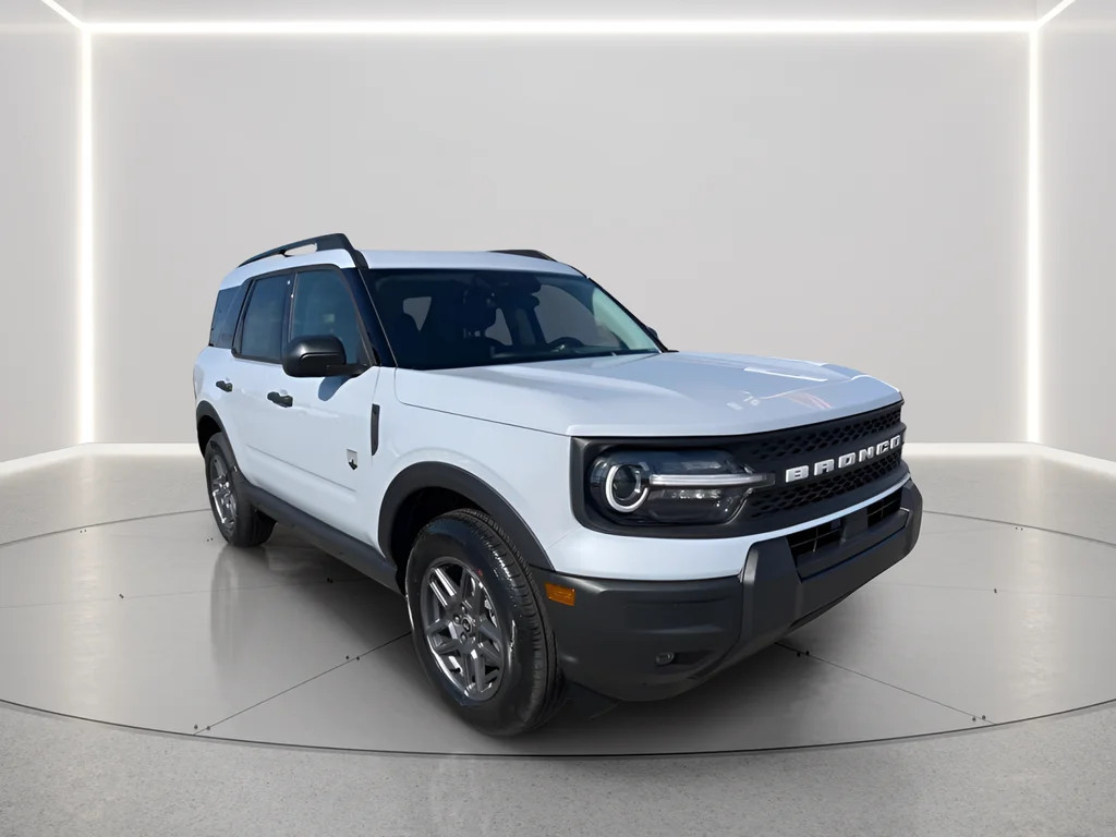 New 2026 Space White Metallic Ford Big Bend® image 2